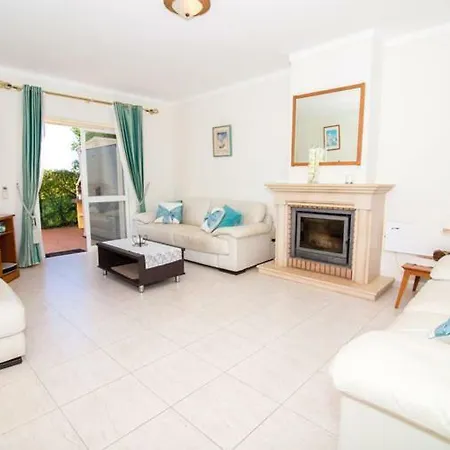 Oasis Parque 187 Feriehus *